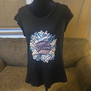 Stylish Black Tee with Vibrant Floral Print Flower Size M